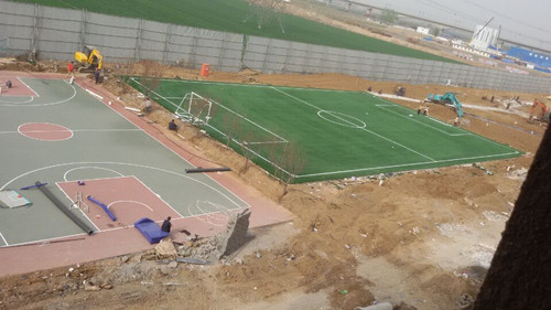 人造草坪足球场施工